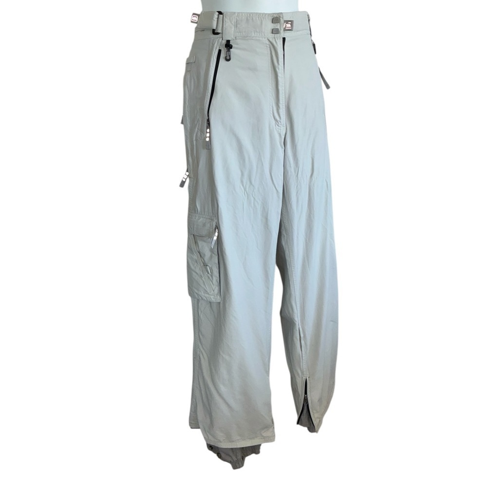 686 Gray Snowboard / Ski Pants L, zip pockets/boot covers, velcro waist tabs EUC